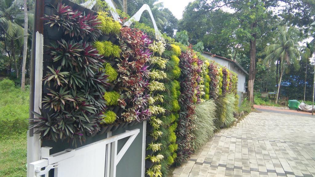 Willow Heights Athirappilly Exterior foto